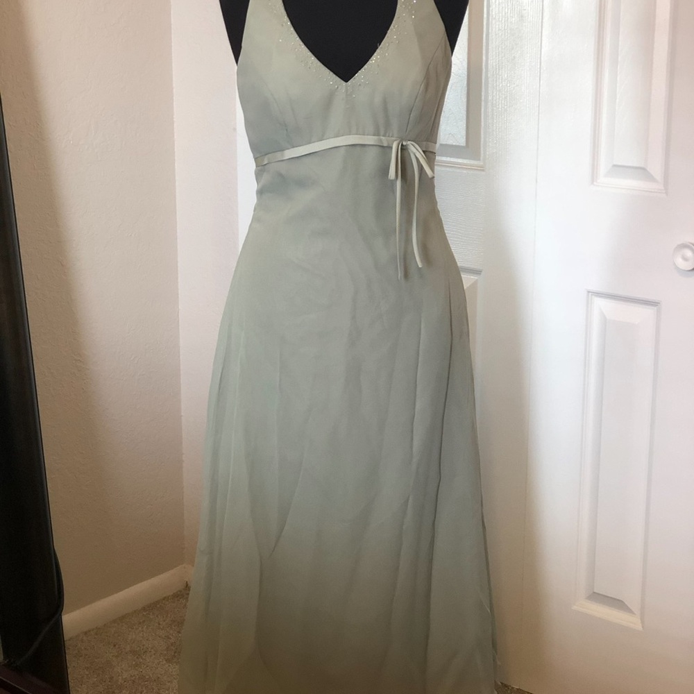 Elegant Women's Dress in Light Gray
